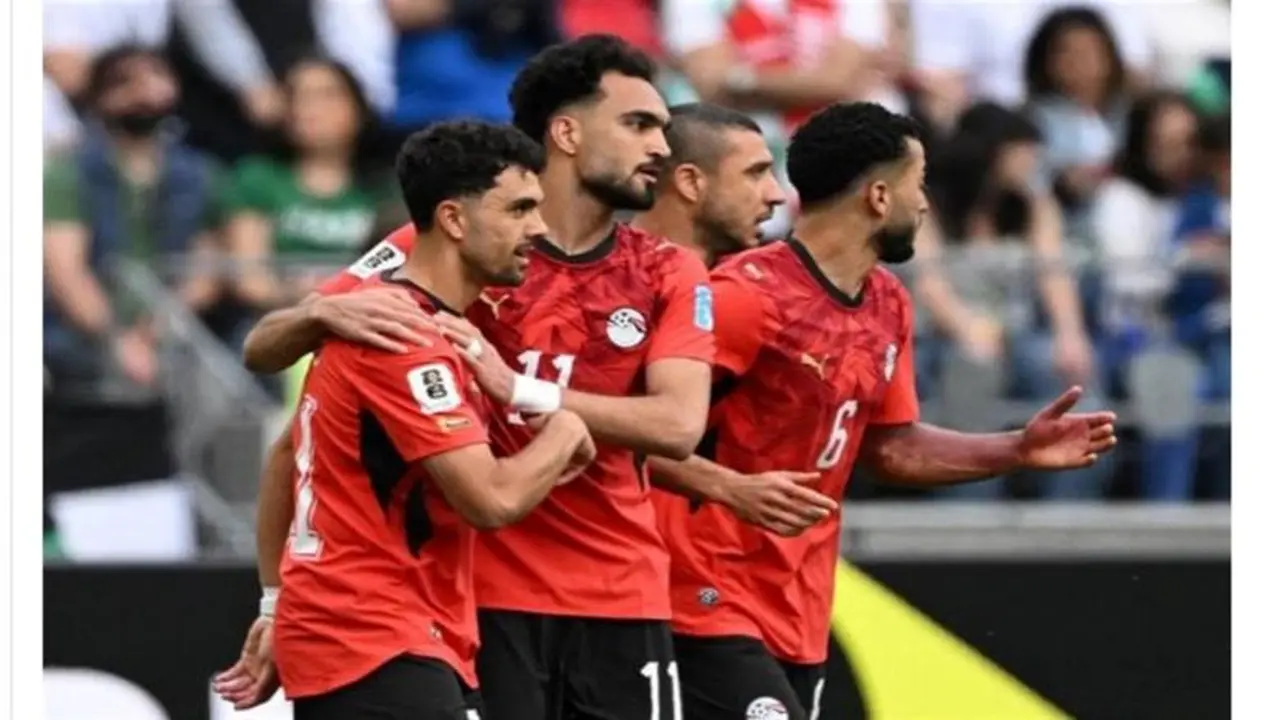 ما هي القنوات الناقلة لمباراة مصر وأستراليا، وهل توجد قناة مفتوحة؟